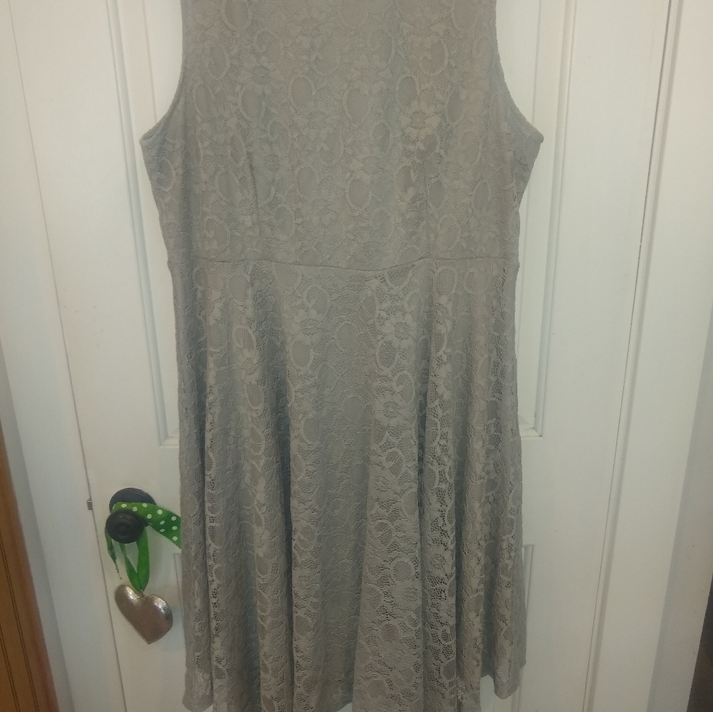 🍭Beautiful grey lace  party dress